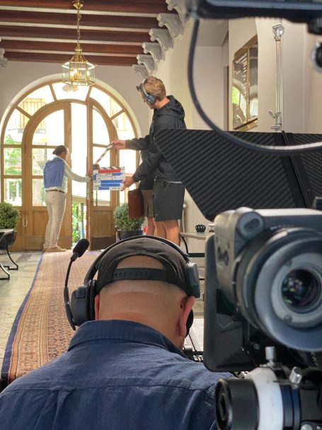 Flykten till Östermalm Behind the scene från inspelningen av SVTs humorserie Flykten till Östermalm